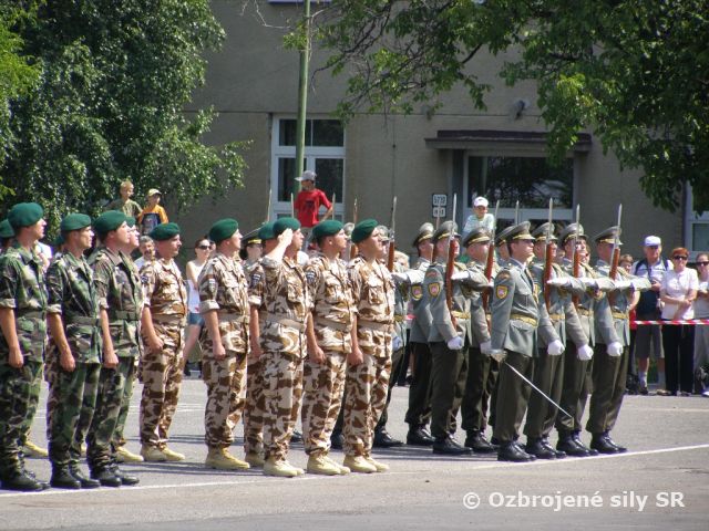 Slávnostná rozlúčka s príslušníkmi KFOR, ALTHEA a ISAF v Leviciach