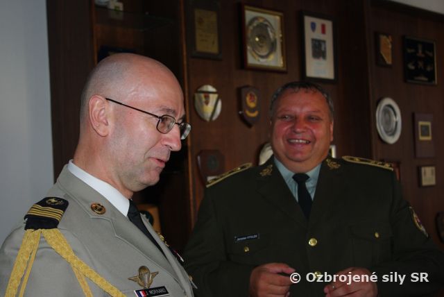 Poďakovanie francúzskemu pridelencovi obrany