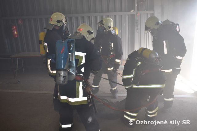 Výcvik hasičov z dopravného krídla na Lešti