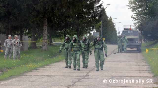 Špecialisti RCHBO Národnej gardy Indiana na výcviku práporu rchbo