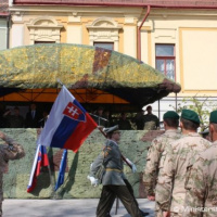 Štátny tajomník M. Koterec ocenil v Rožňave vojakov, ktorí sa vrátili z Afganistanu
